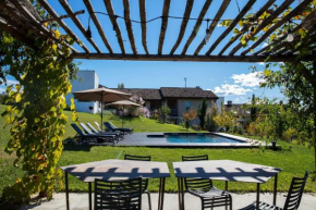 ROSTAGNI1834: VILLA WITH 2 APTS AND POOL IN THE BAROLO REGION